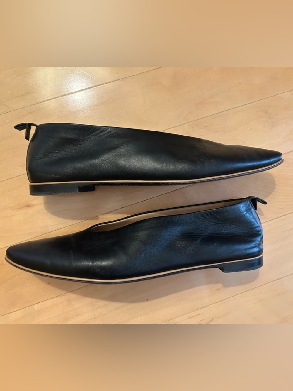 Bottega Veneta Black Almond Toe Leather Ballet Flats 40 9